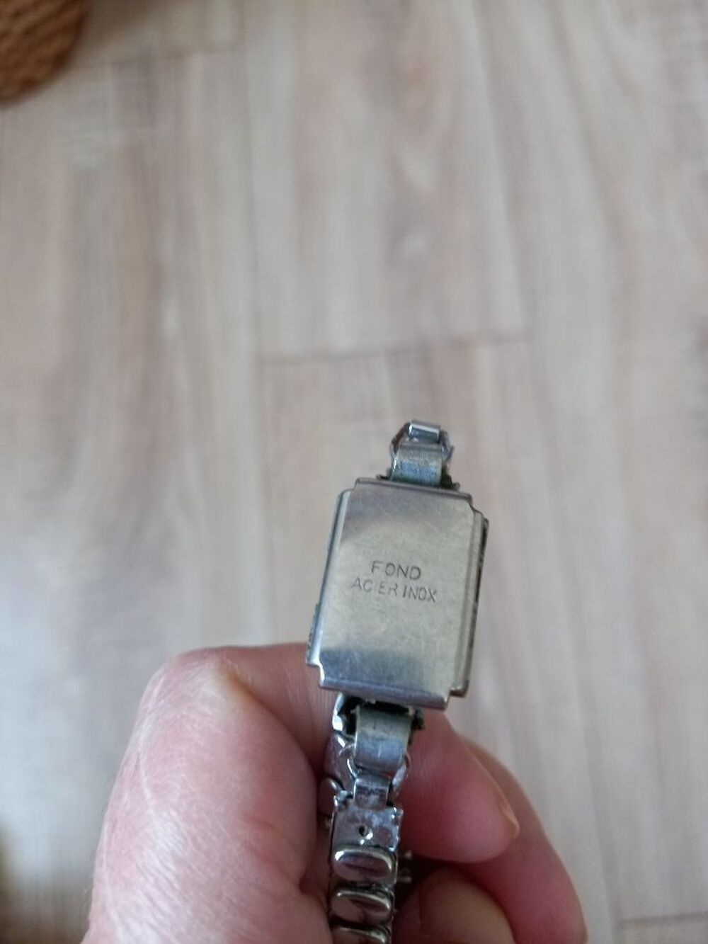 montre femme des ann&eacute;es 40 Bijoux et montres