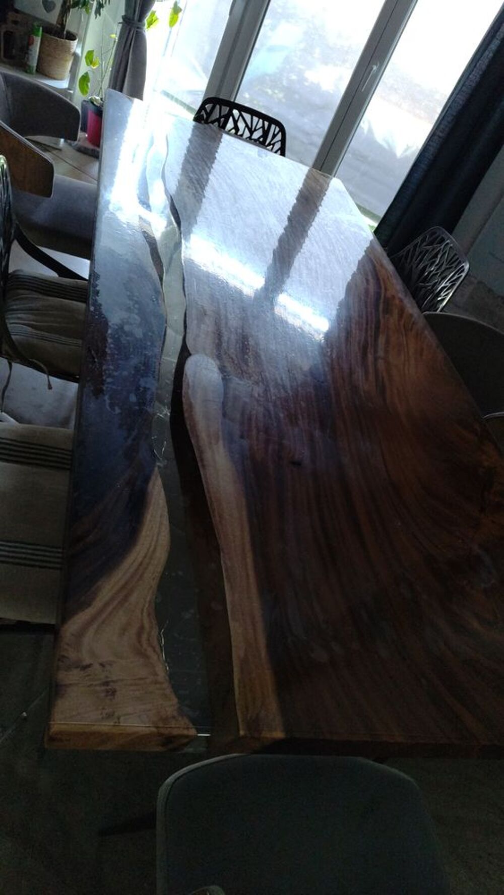  table de lux en bois Piece unique. Meubles
