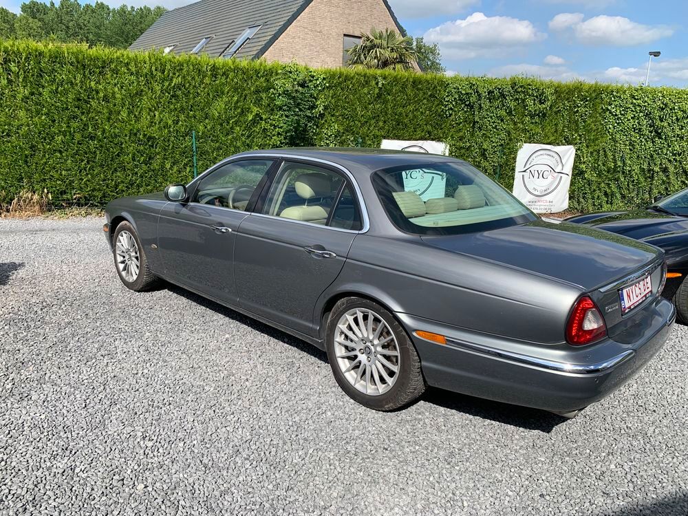 XJ 6 XJ6 V6 2.7 D - 207 Bi-Turbo Executive A 2006 occasion 59310 Auchy-lez-Orchies
