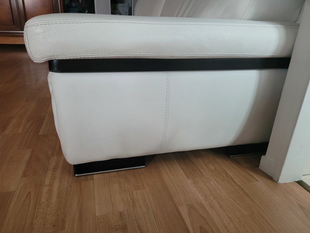 Canap&eacute; cuir v&eacute;ritable italien Meubles