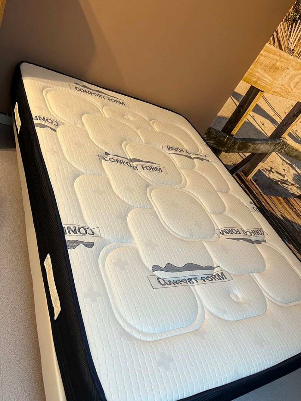 Matelas neuf Meubles