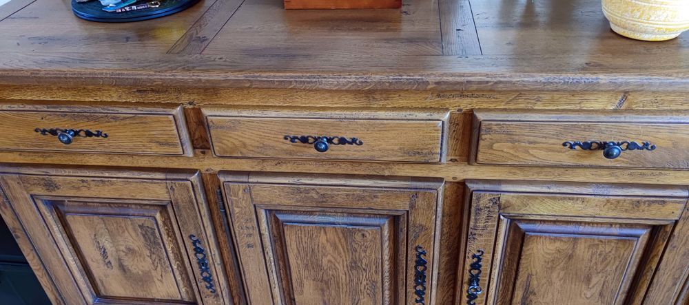 BUFFET CHENE MASSIF Meubles