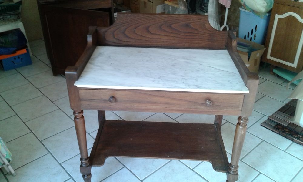 ancienne table de toilette Meubles