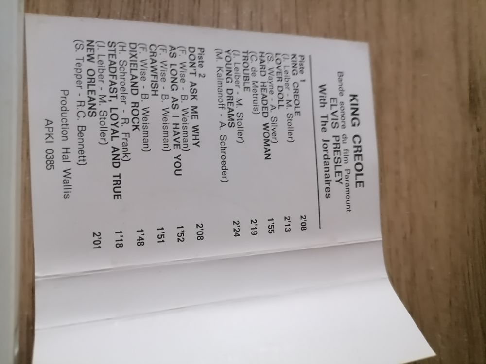k7 CD et vinyles