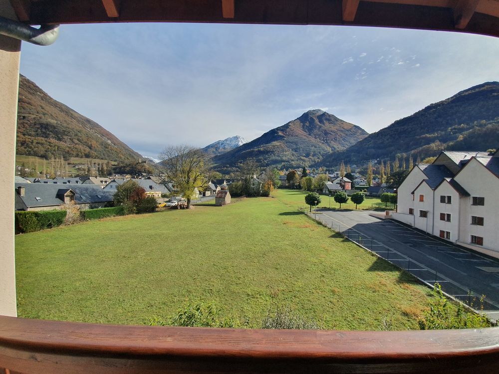 Vente Appartement Appartement T3 avec balcon donnant sur le chateau de Luz-Saint-Sauveur - 5 personnes Luz-saint-sauveur