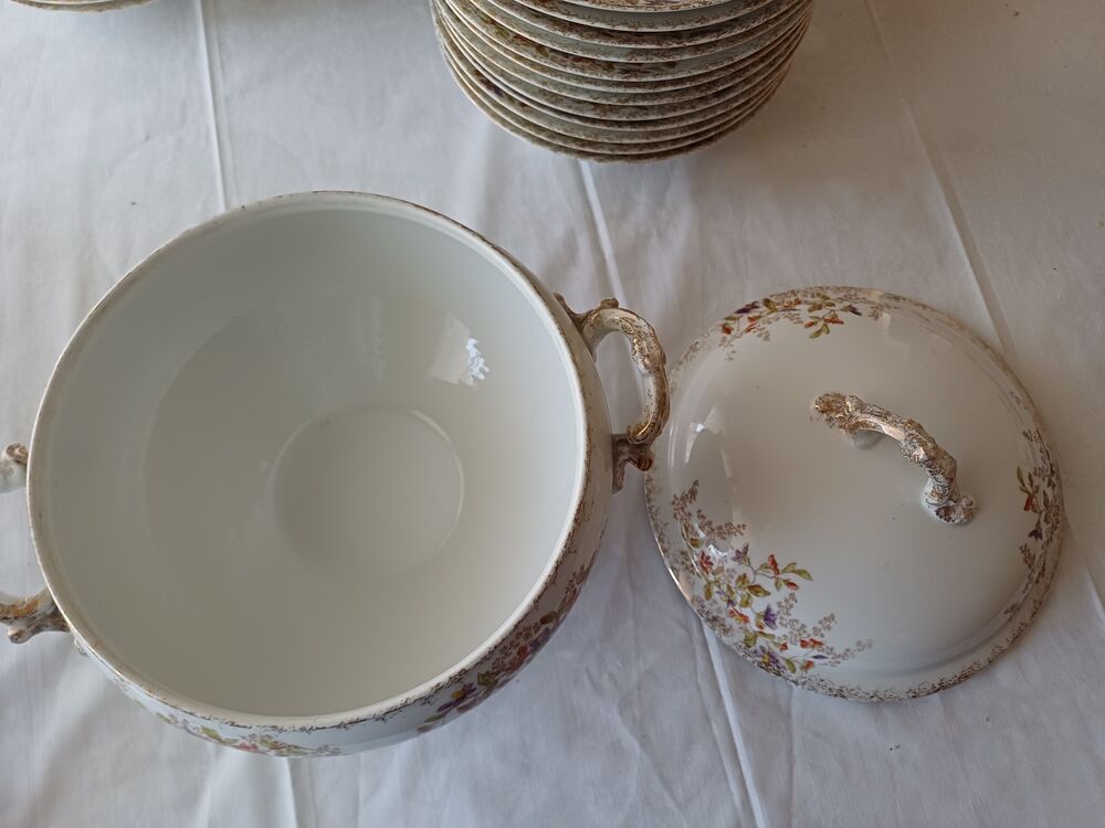 service vaisselle porcelaine ancienne fin XIX eme Cuisine