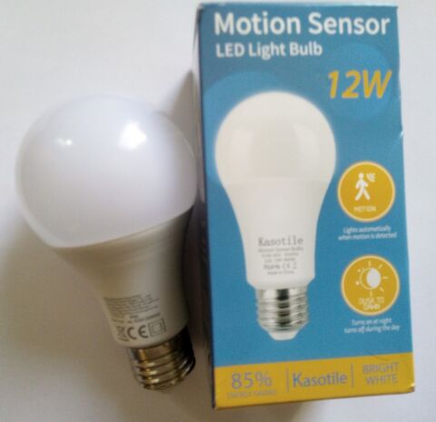 Ampoule LED détecteur de mouvement 12W . Sur Amiens Rivery Rivery (80)