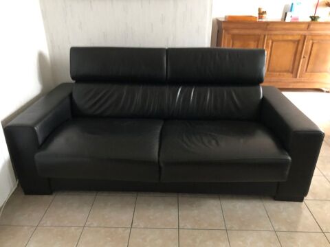 Canap� cuir convertible 250 Sainte-Croix-Volvestre (09)