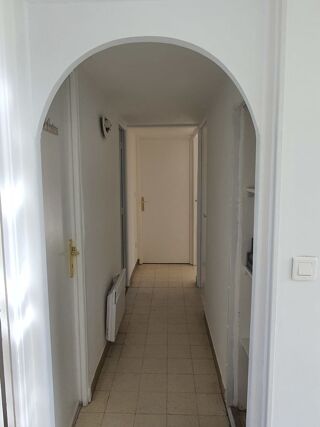  Villa à louer 4 pièces 61 m² Montpellier