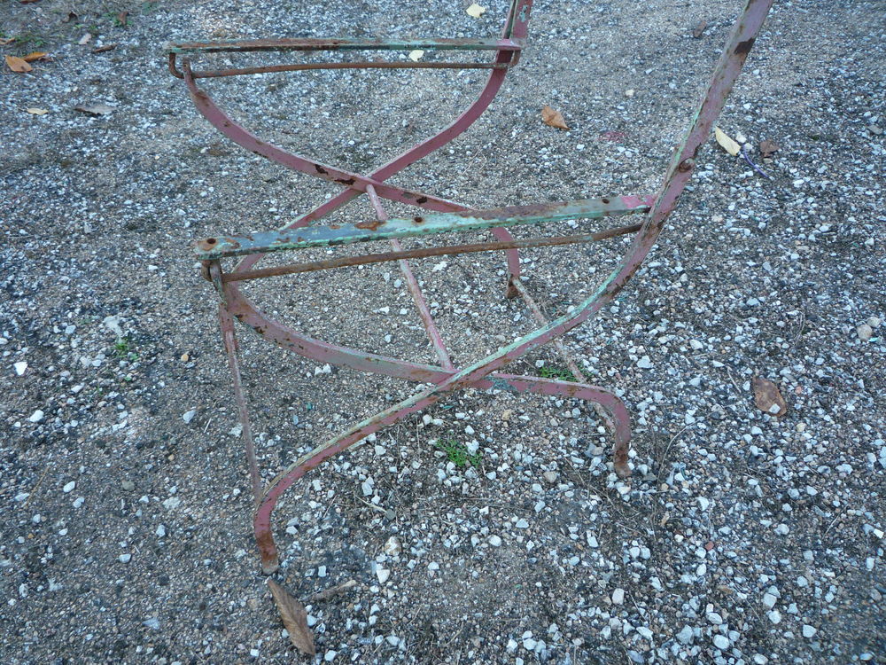 Structure de fauteuil/chaise ancien /jardin/fer forg&eacute; (R) Meubles