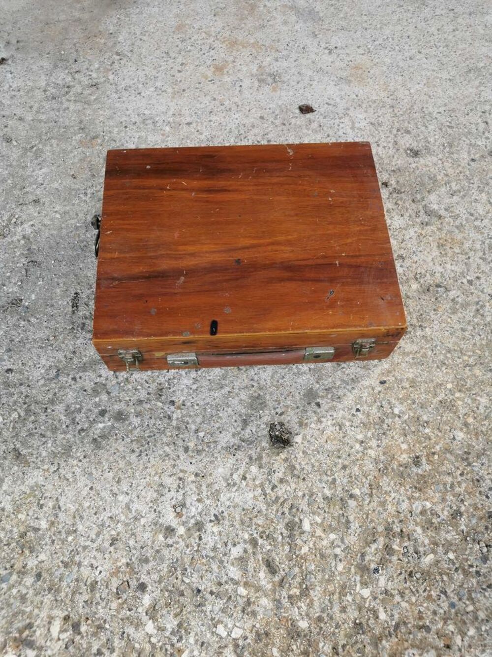 valise de peintre ancien 