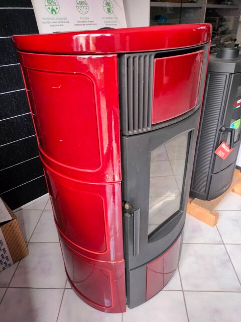 Pole  pellets La Nordica Iole ventil ? neuf, performance Paris (75)