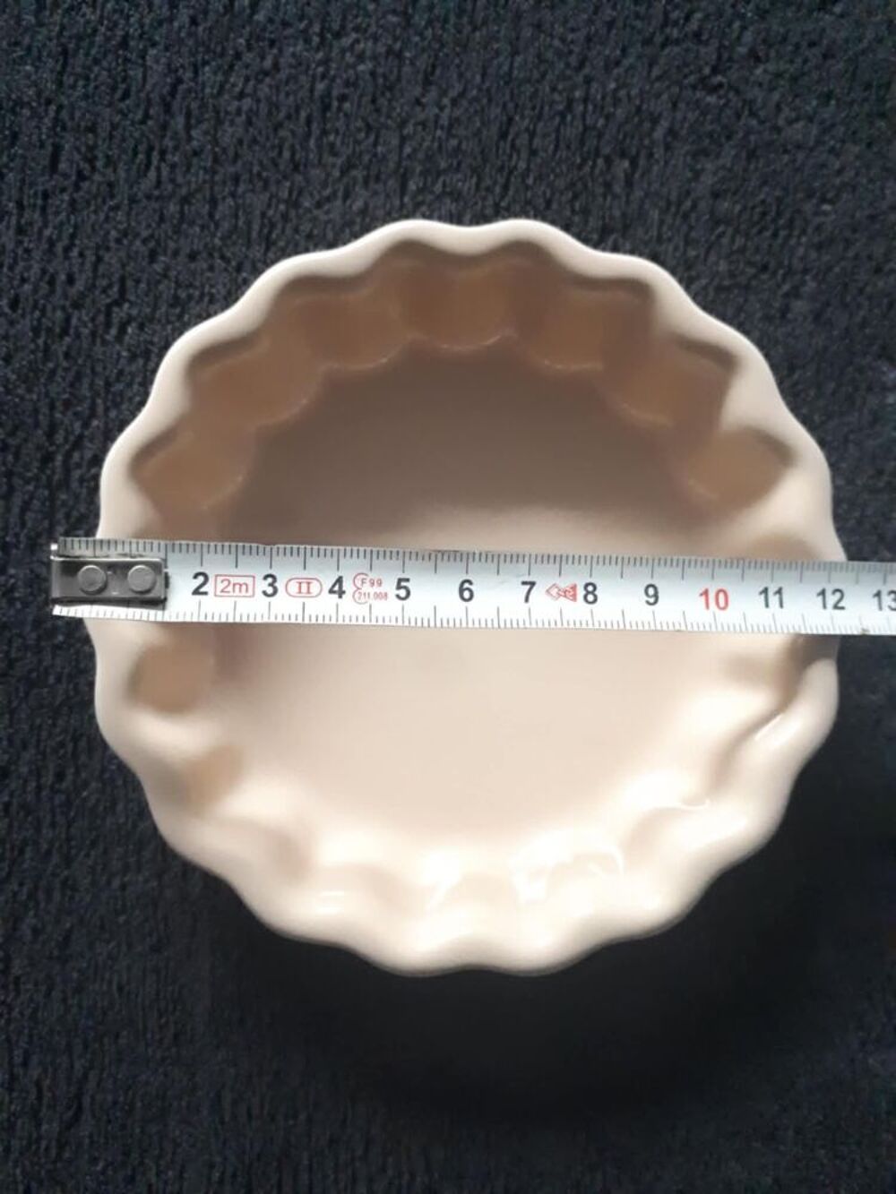 Lot de 6 moules &agrave; tartelettes neufs couleur cr&egrave;me LE CREUSET Cuisine
