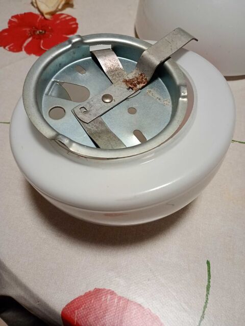 3 Plafonniers en opaline 35 Marseille 5 (13)