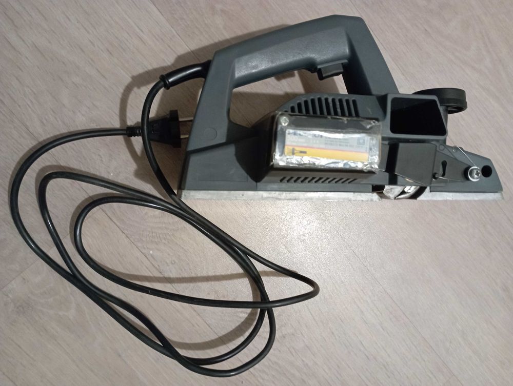 &agrave; vendre raboteuse &eacute;lectrique Bricolage
