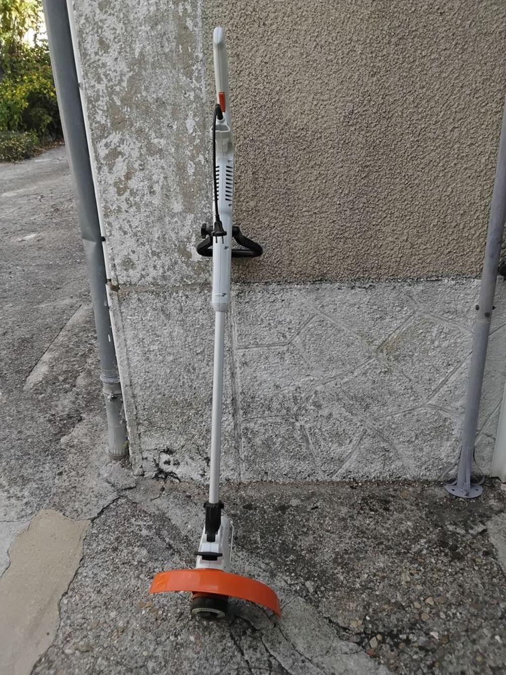 Coupe bordure electrique Sthil Jardin