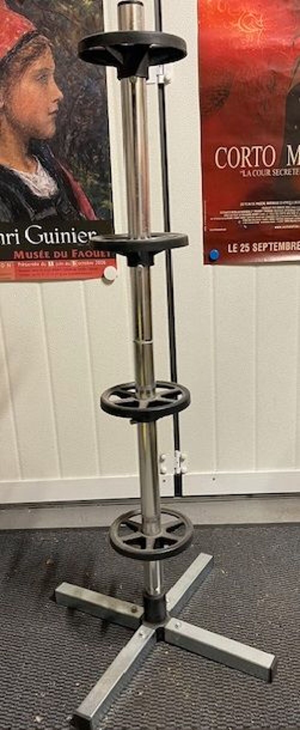 Porte jantes et pneumatiques Bricolage