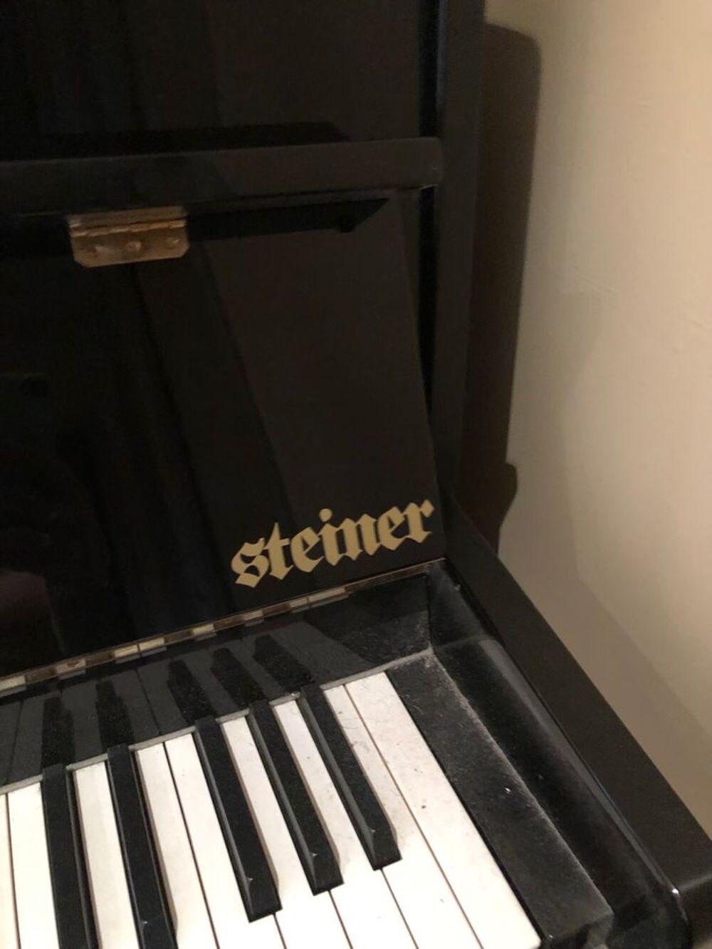 PIANO DROIT STEINER Instruments de musique