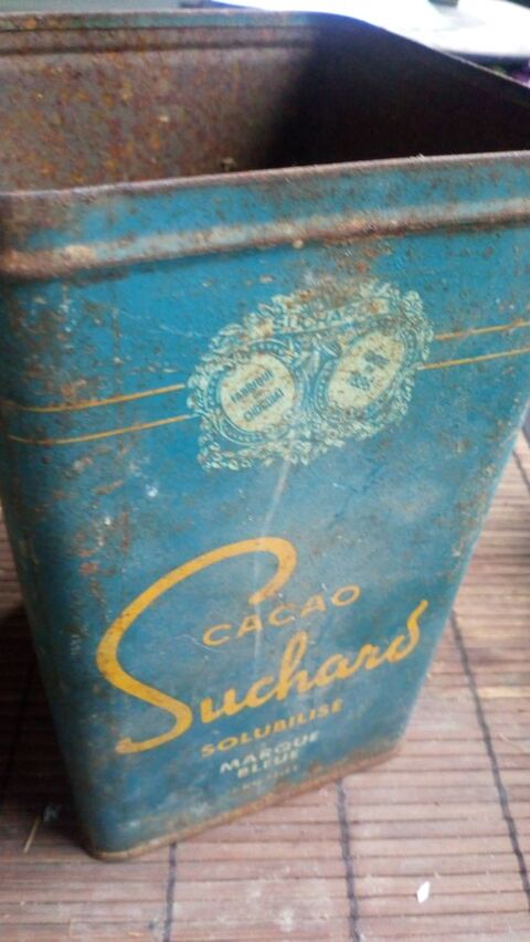 ANCIENNE BOITE SUCHARD 0 Battrans (70)