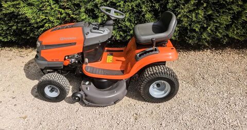   Tracteur tondeuse Husqvarna 15,5cv hydrostatique peu utilis 