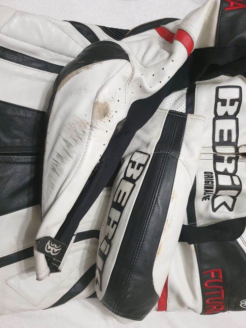 combinaison cuir moto marque BERIK Vêtements