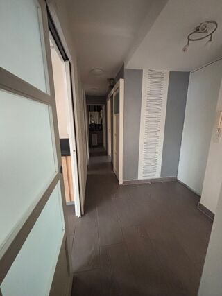  Appartement � louer 3 pi�ces 80 m�