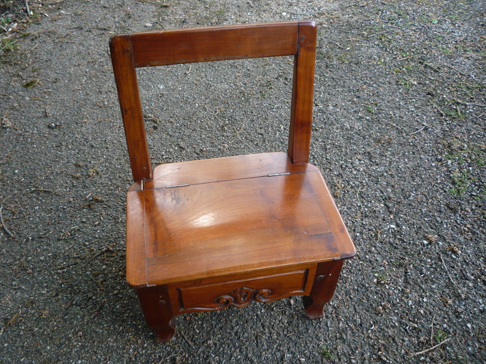 Petite chaise coffre proven&ccedil;ale (G) Meubles