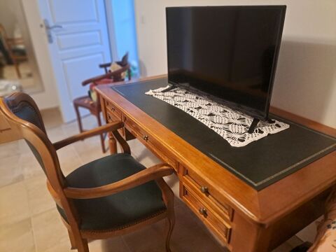 Suite � depart de nombreux meubles � prix n�gociable 0 Bagnols-en-For�t (83)