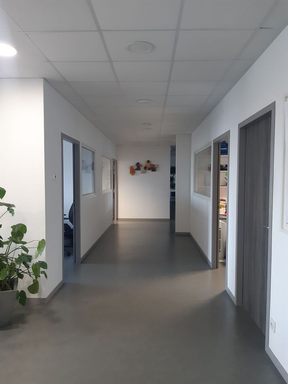   BUREAUX A LOUER - AMIENS SUD - 427 m² environ Dury