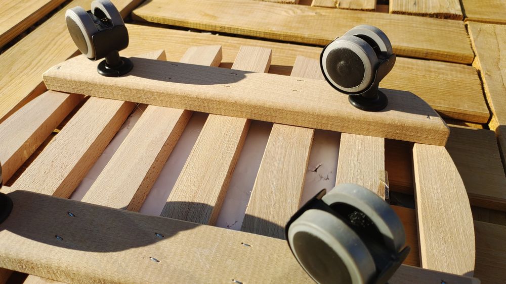 Porte Plante sur Roulettes en Bois Massif - Neuf Décoration