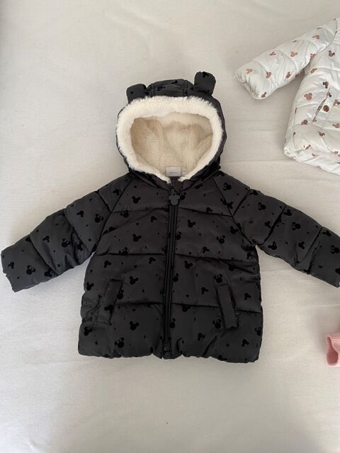 Manteau  Disney  6 Cagnes-sur-Mer (06)