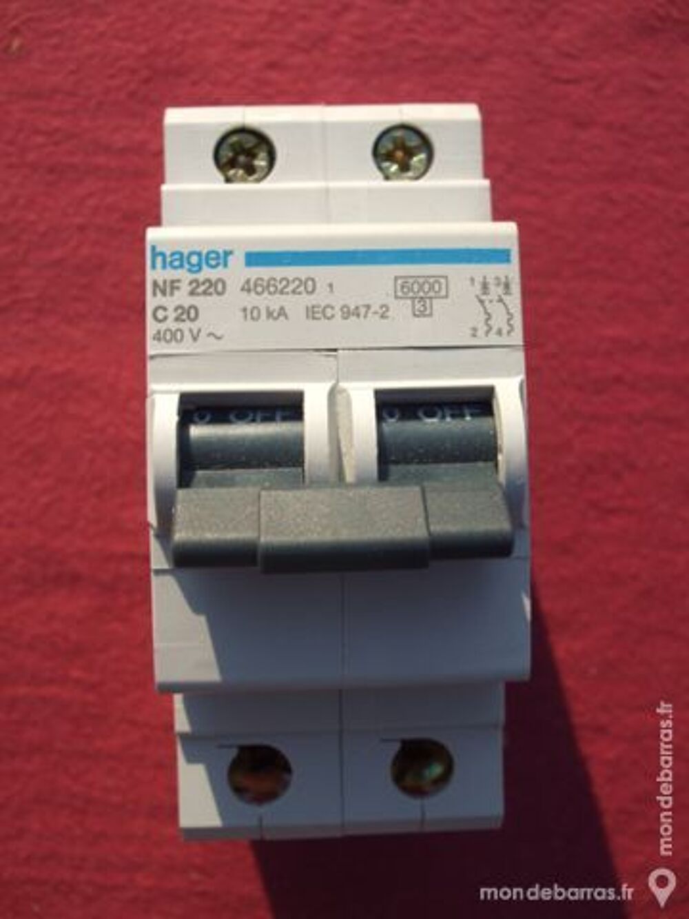 R&eacute;f NF220 OU NFN220 DISJONCTEUR HAGER 2P 20A 6kA C Bricolage
