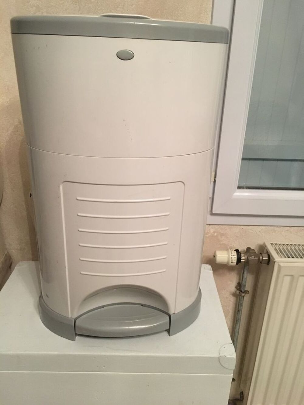 Poubelle &agrave; couche 26L Korbell quasi neuve Pu�riculture