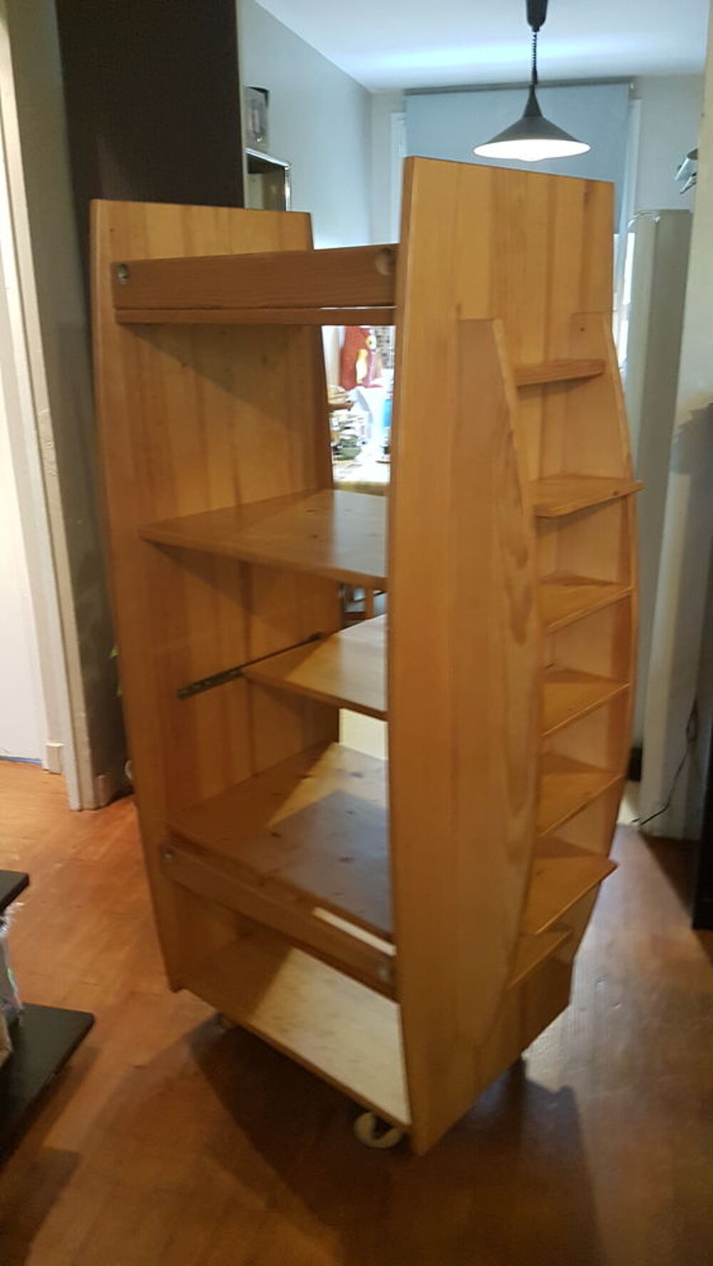 Bureau multim&eacute;dia en bois de pin massif avec tablette Meubles