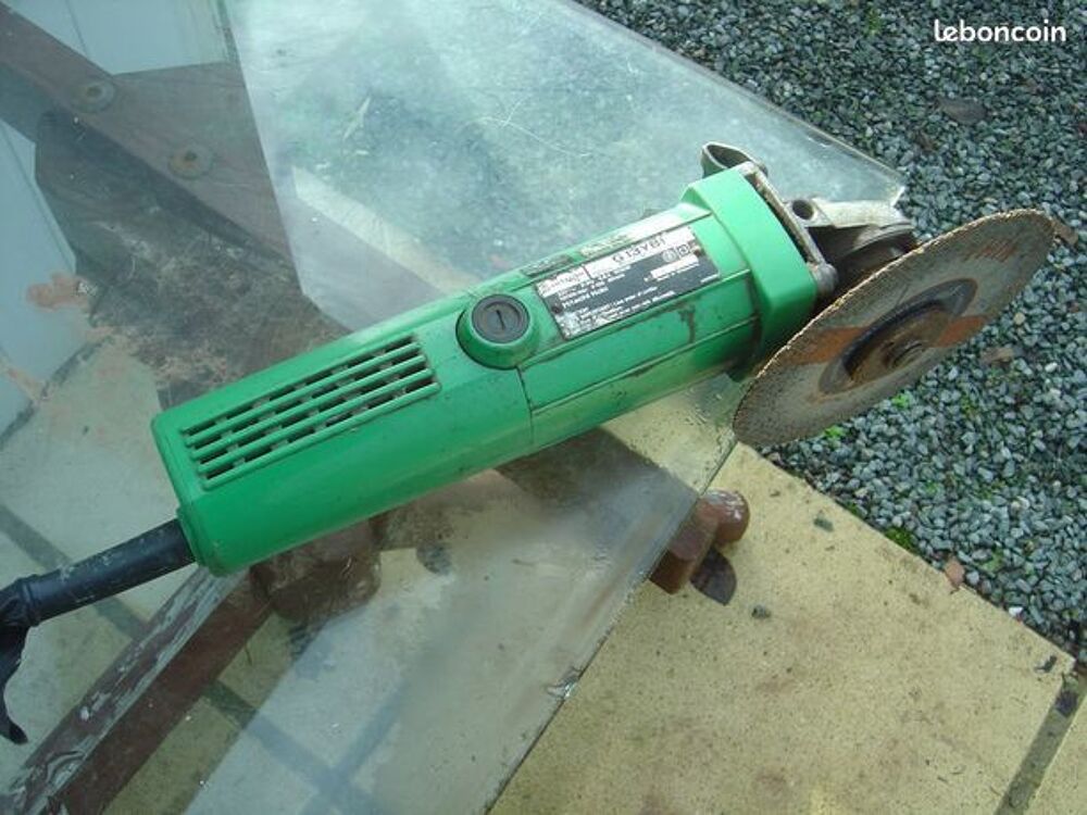 DISQUEUSE HITASCHI Bricolage