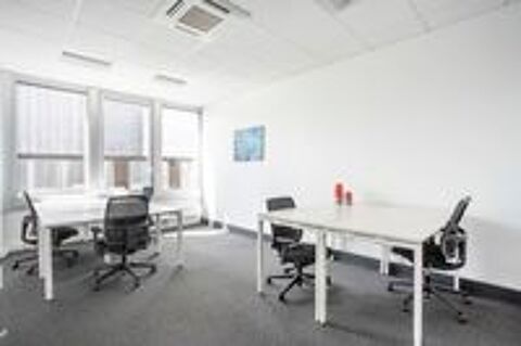   Espace de bureau ouvert pour 15 personnes à Rennes 3 Soleils  