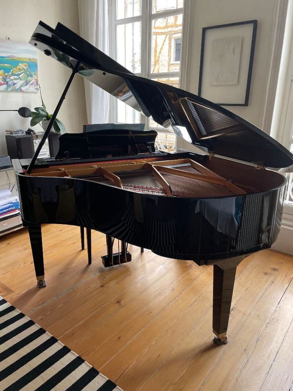  Piano &agrave; queue Yamaha GC1 Instruments de musique