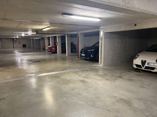  Parking / Garage  louer 13 m