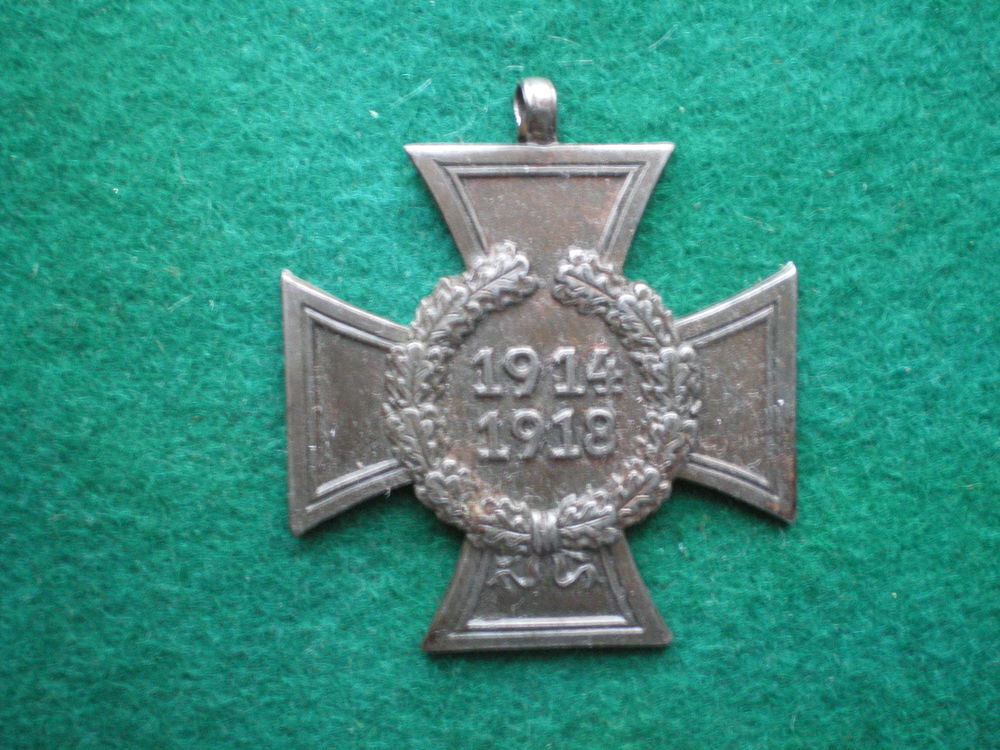 M&eacute;daille - Croix d'Honneur allemande d'Hindenburg. 