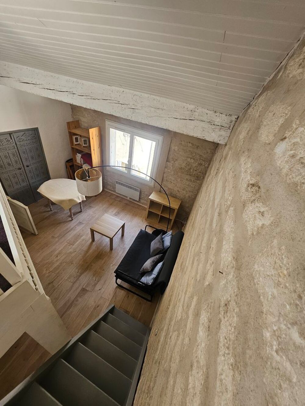 Location Appartement A louer studio mezzanine quartier Beaux arts / centre historique Montpellier