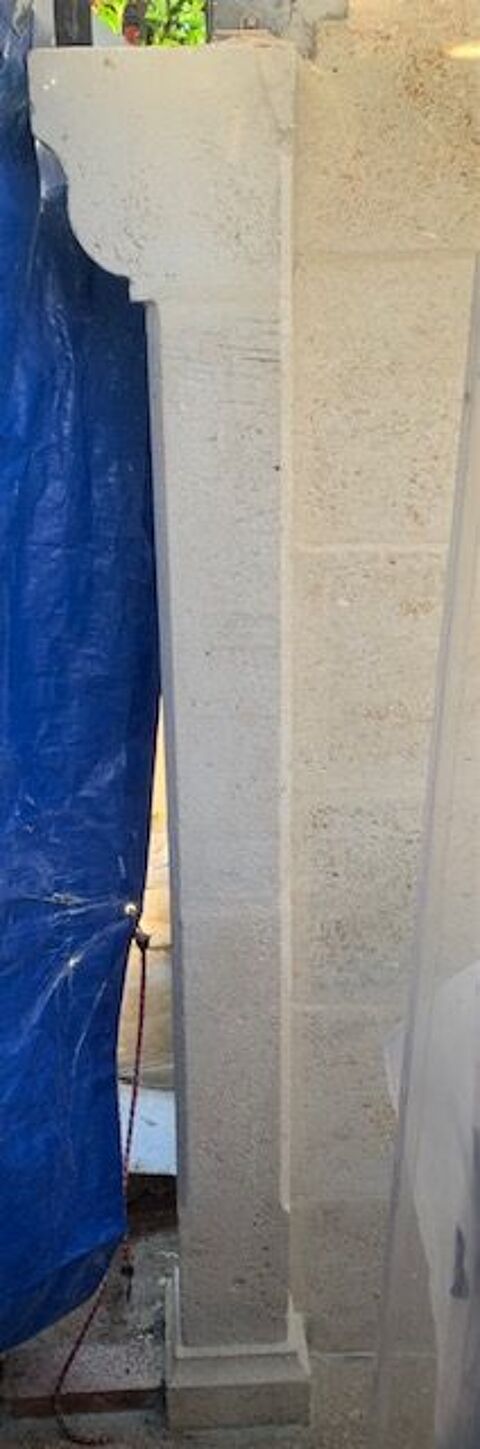 Colonne pierre personnaliser 400 Saint-L�onard (76)