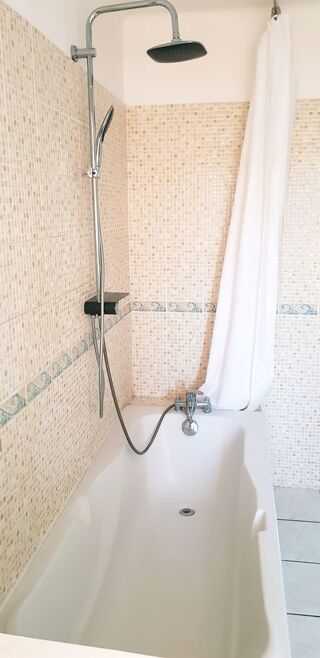  Appartement à louer 2 pièces 61 m²