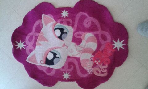 Tapis de chambre fille petshop 5 Angers (49)
