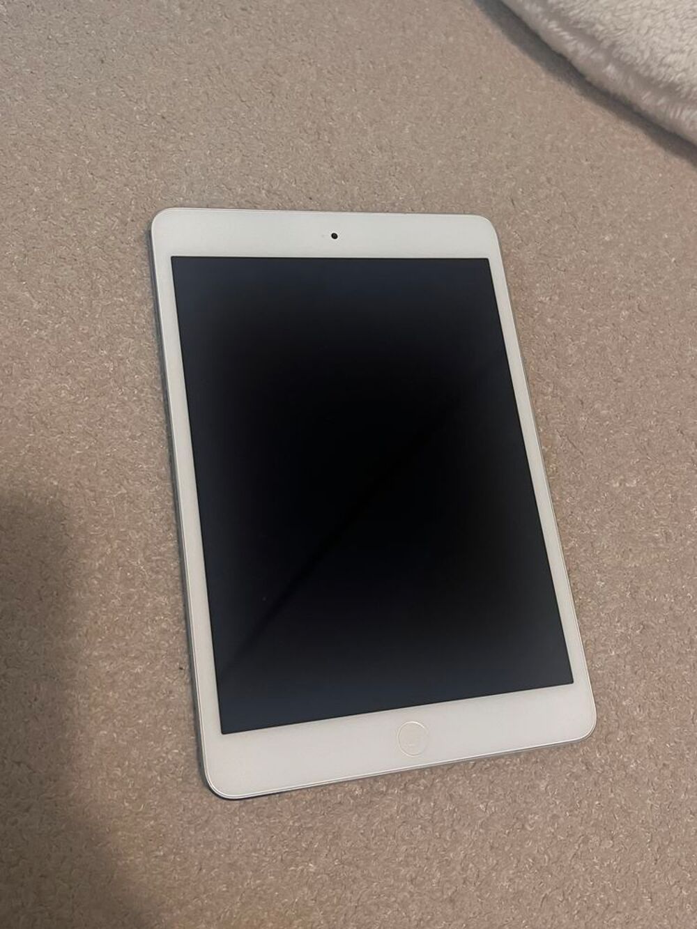 Ipad mini2 16G Téléphones et tablettes