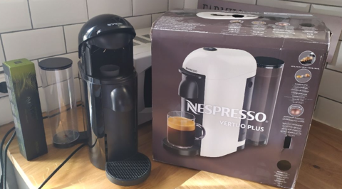 Machine à café Nespresso Vertuo Plus  60 Vaires-sur-Marne (77)