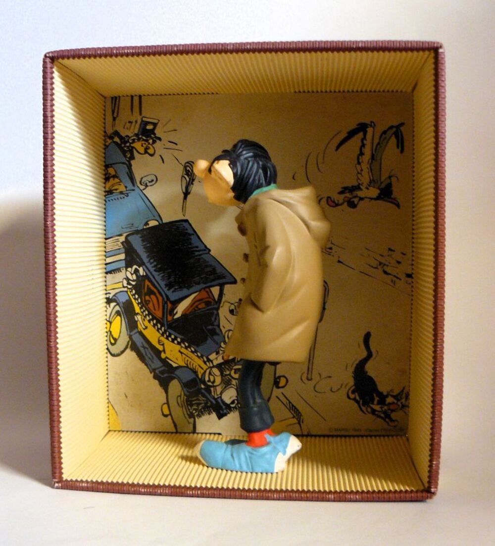 figurine Gaston Duffle Coat en boite d&eacute;cor - Leblon Delienne Jeux / jouets
