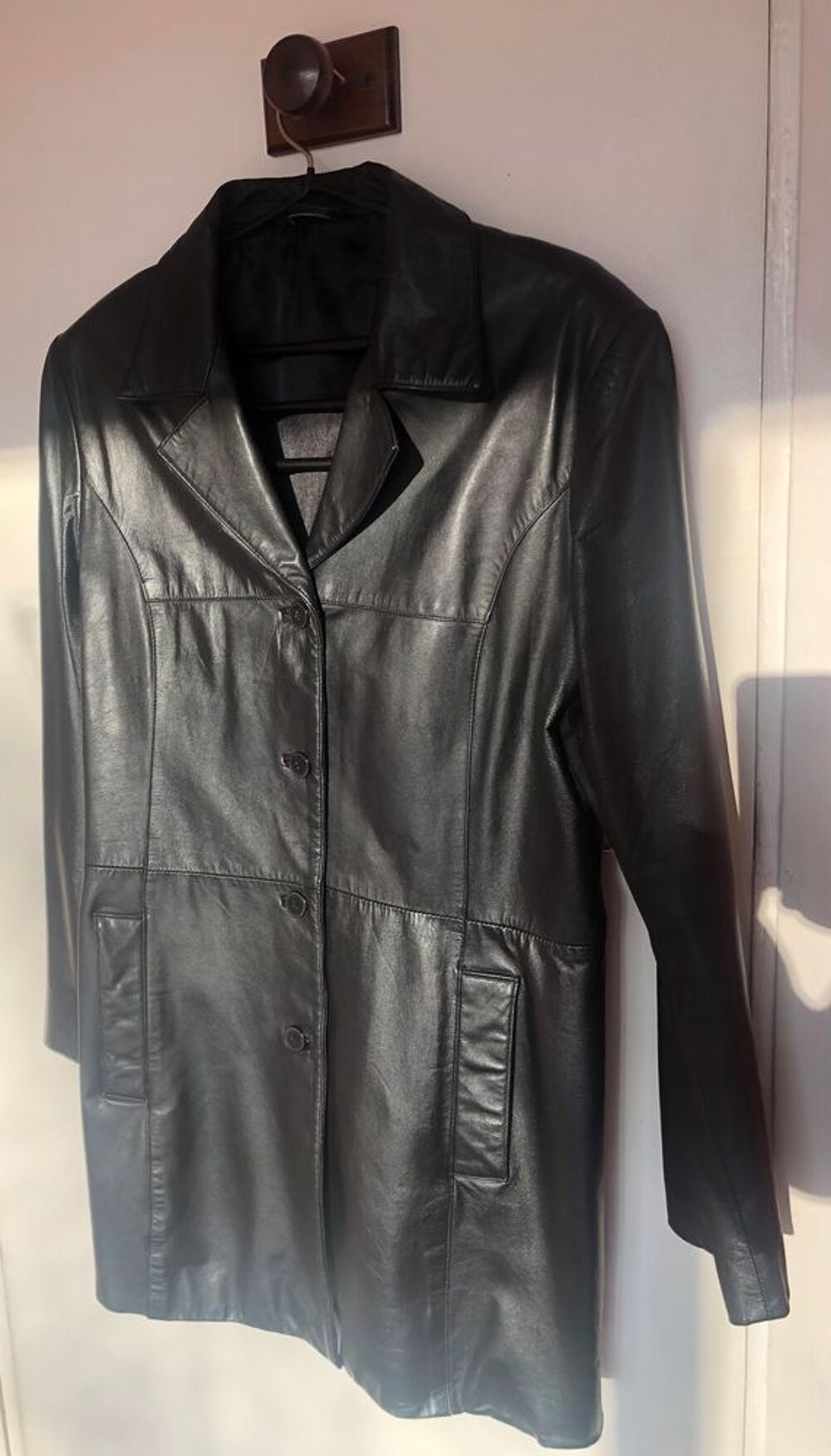veste femme en cuir v&eacute;ritable Vêtements
