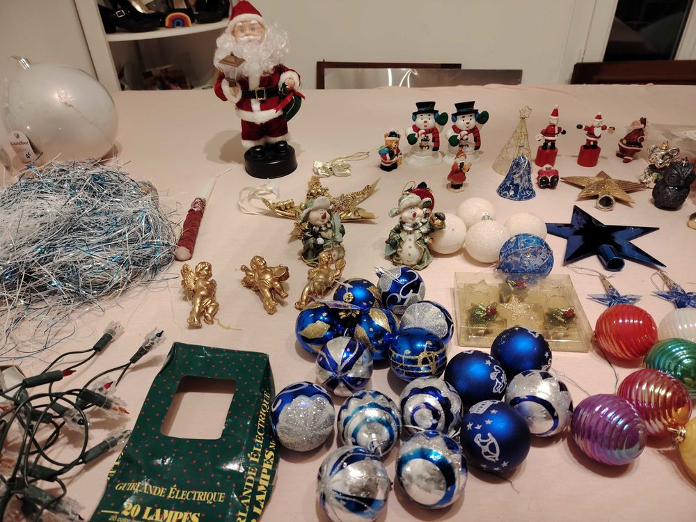 DECORATION DE NO&Euml;L Décoration