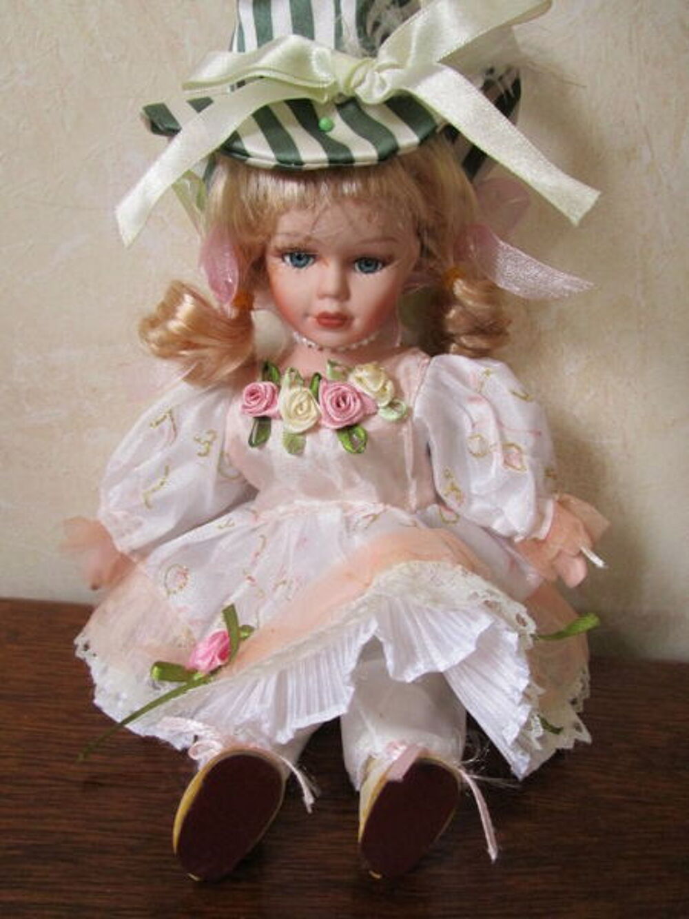  Ancienne Poup&eacute;e de Salon - Vintage
28 cm
Jeux / jouets