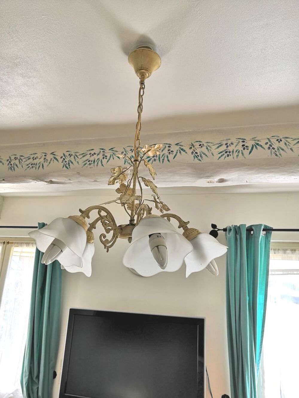lustre fer forme feuillage 5 lampes Décoration